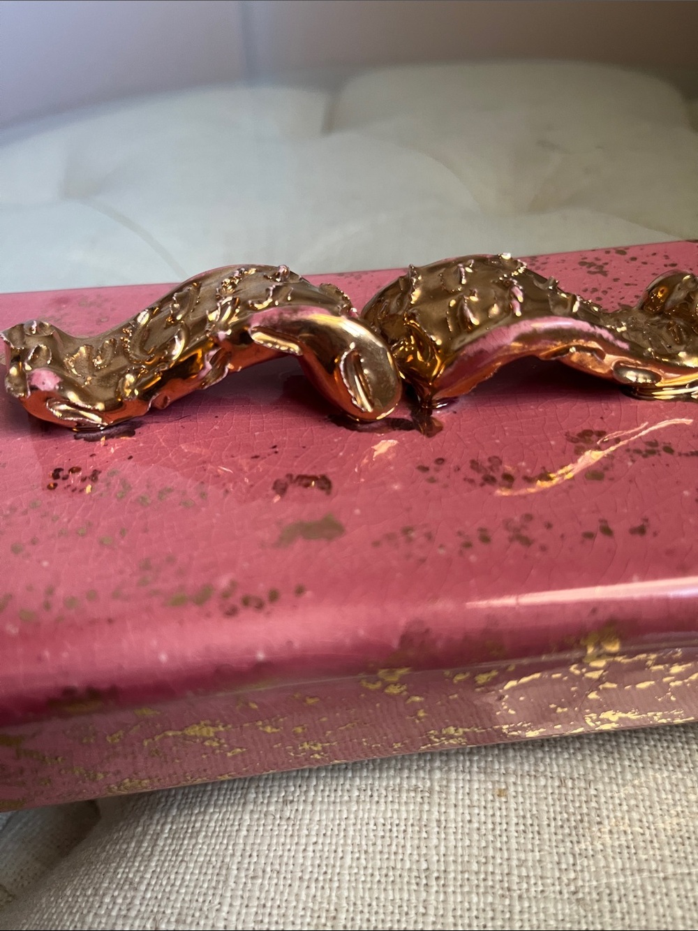 Vintage Hollywood Regency Pink Gold Metallic Handle Specs Jewelry Trinket Box - Picture 16 of 16